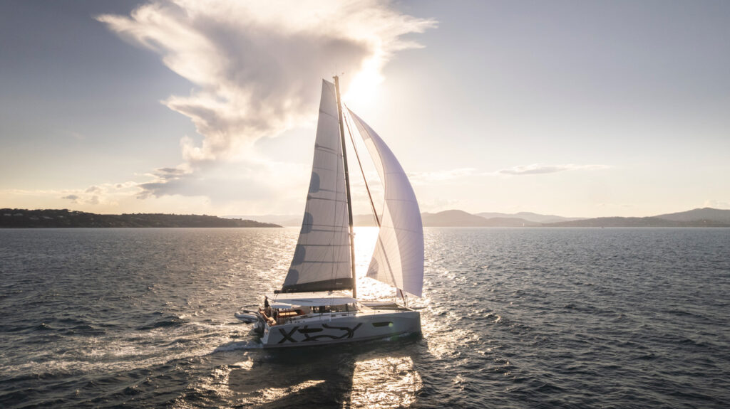 Conception des aménagement intérieur d'un catamaran Excess